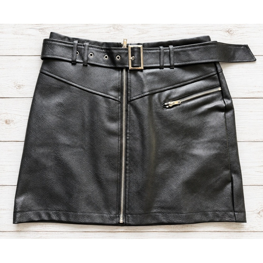 Missguided Faux Leather Belted Mini Skirt Moto Biker Edgy Goth Punk Black US 8